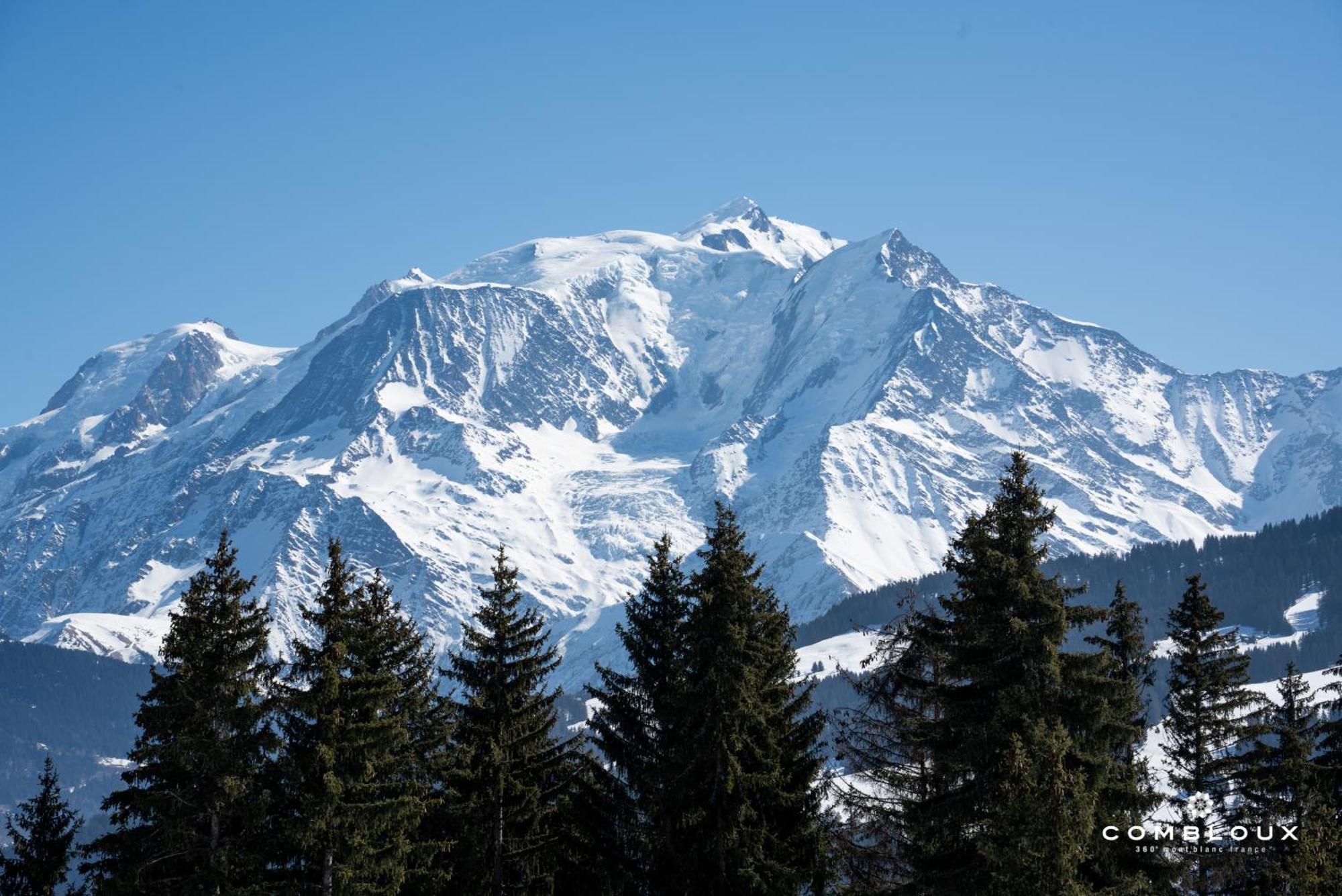 Chalet Alpen Valley, Mont-Blanc กงบลู ภายนอก รูปภาพ